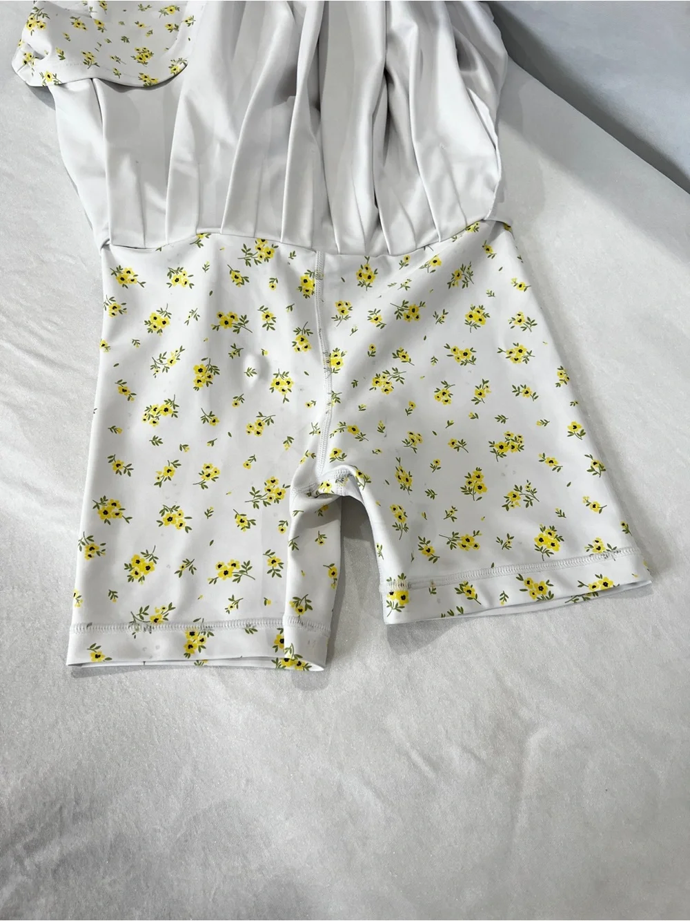 Aqua Athletic Skirt Skort Size XS Pleated Skater Floral Built-in Shorts